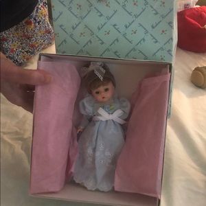 Madame Alexander Peter pans Wendy doll